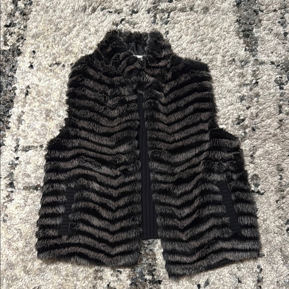 Chico's Black and Gray Faux Fur Vest - Picture 1 of 7